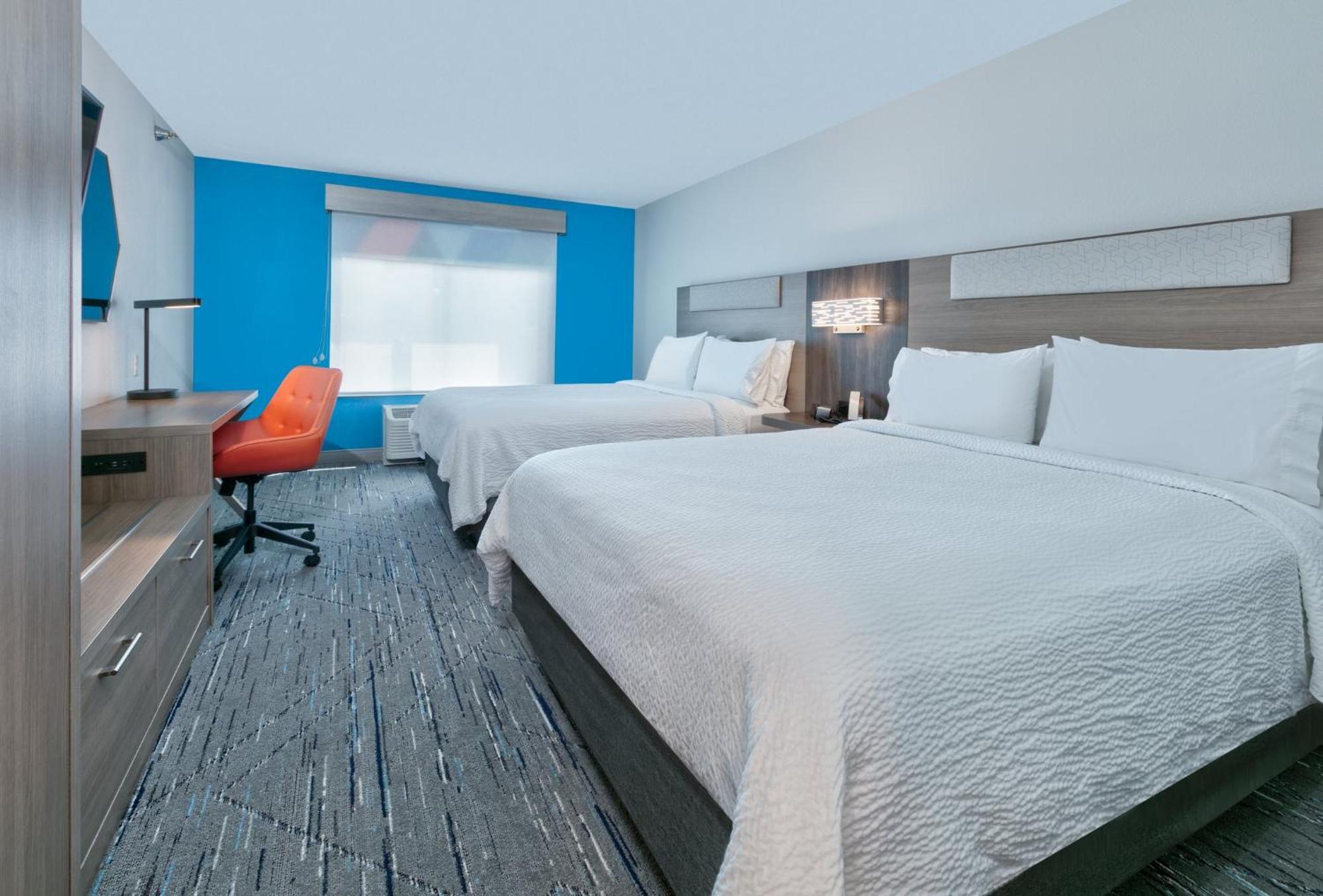 Express & By Ihg Hotel